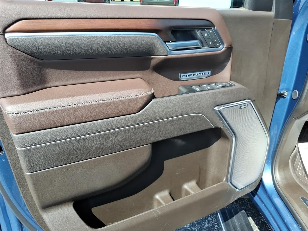 GMC Sierra 1500  2025