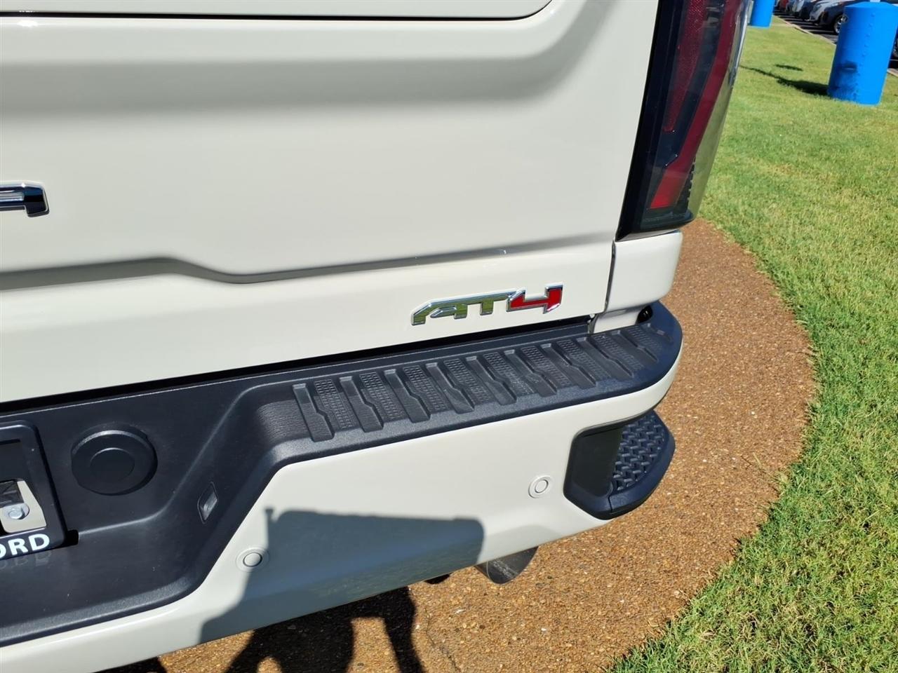 GMC Sierra 2500HD  2026