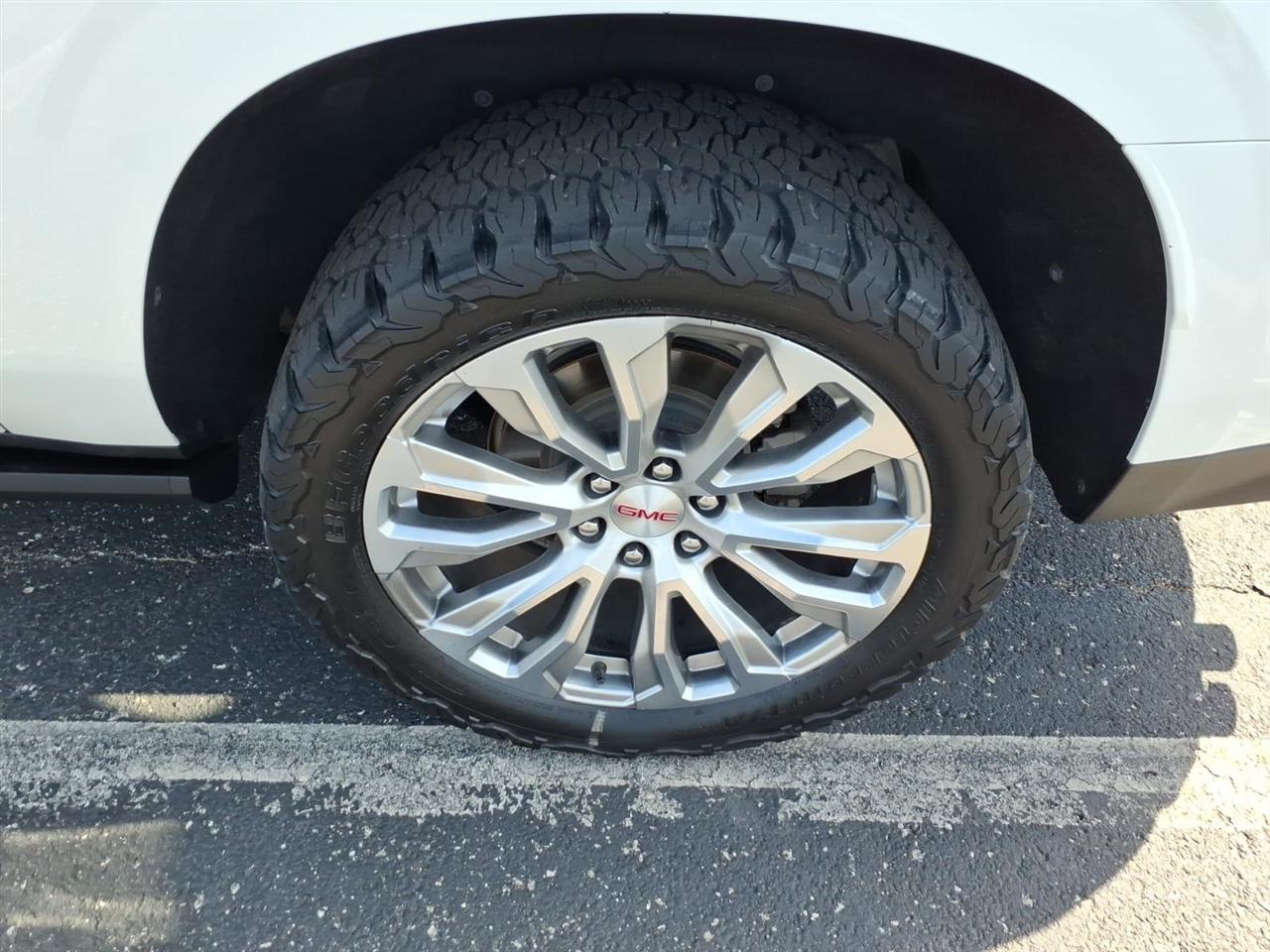 GMC Yukon XL  2022