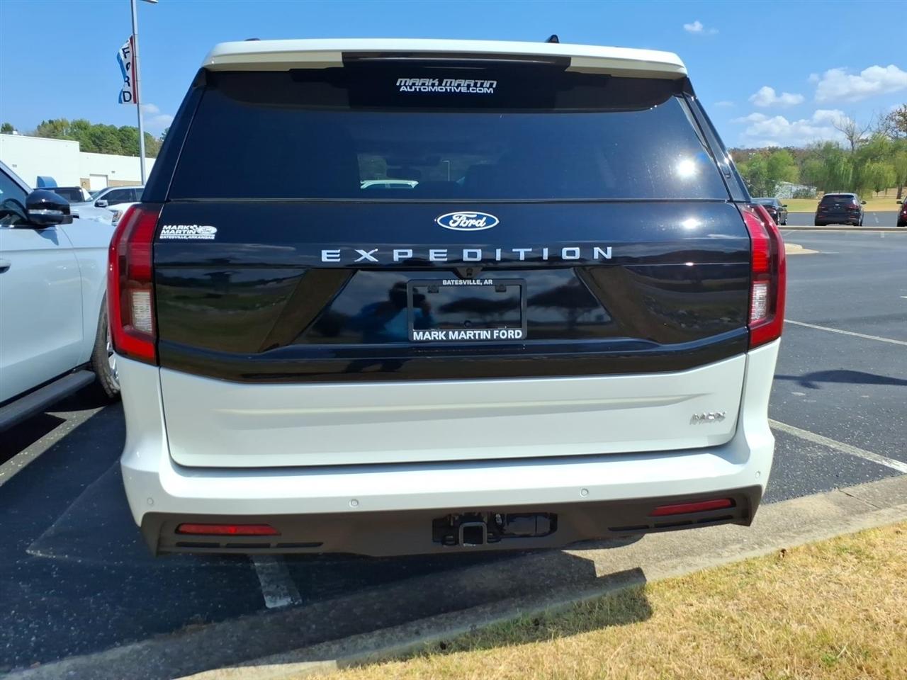 Ford Expedition Max  2027