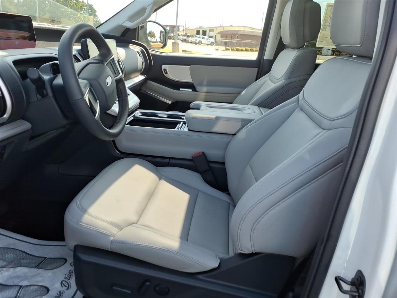 Ford Expedition Max  2027