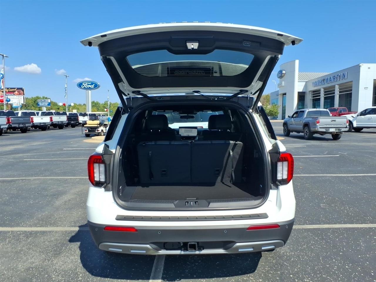 Ford Explorer  2027