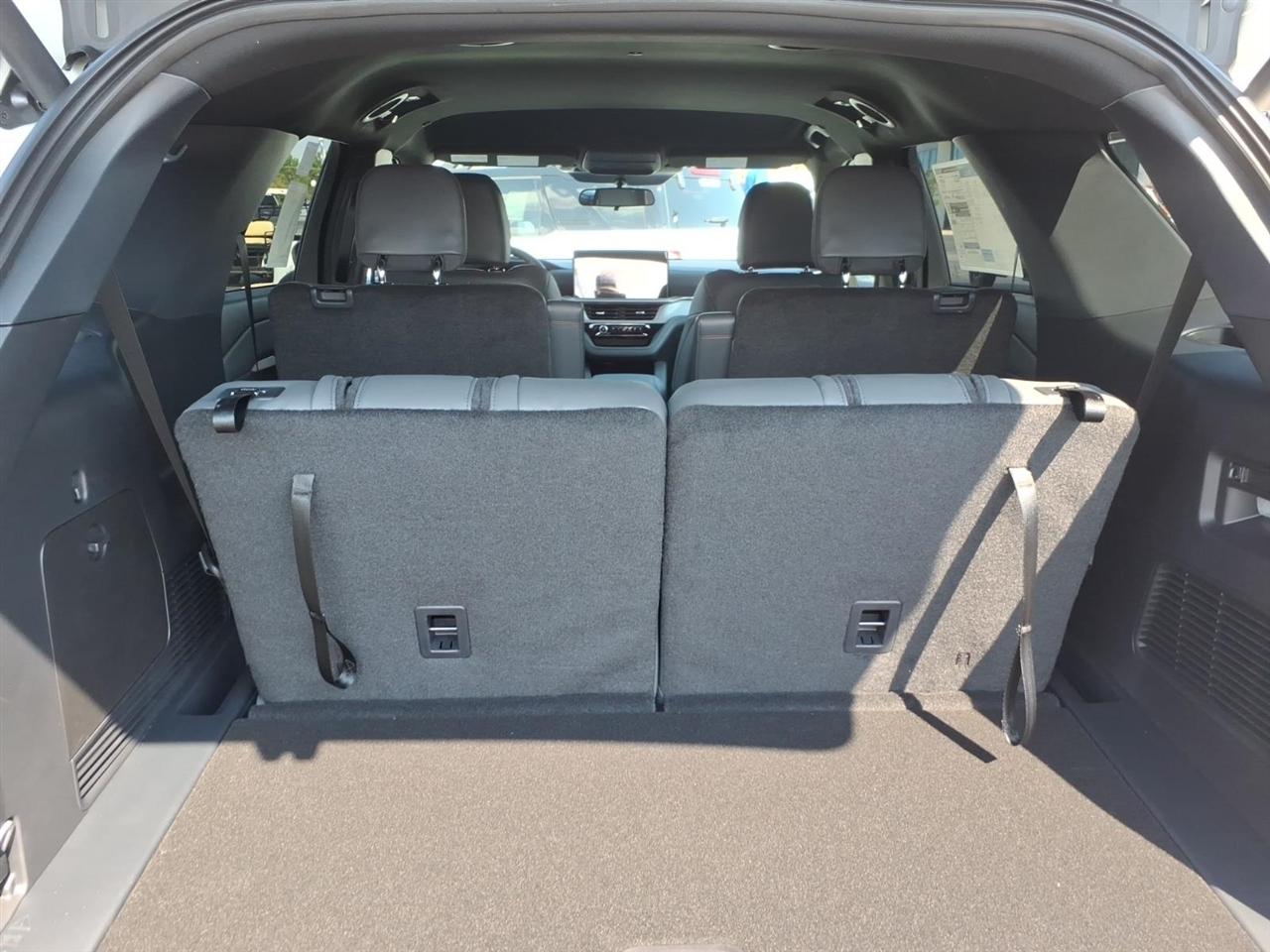 Ford Explorer  2027