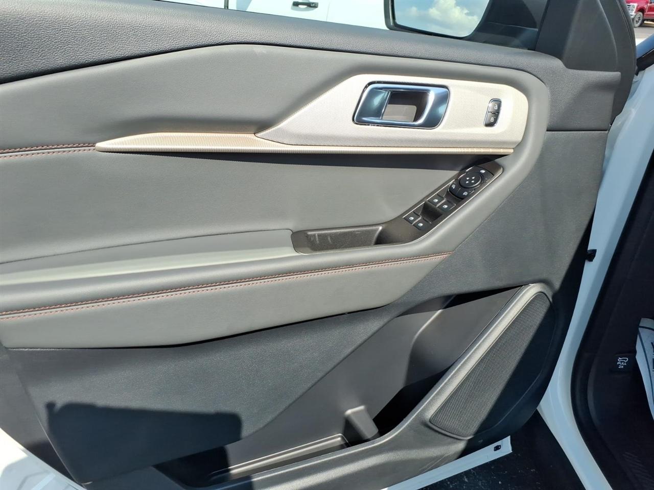 Ford Explorer  2027