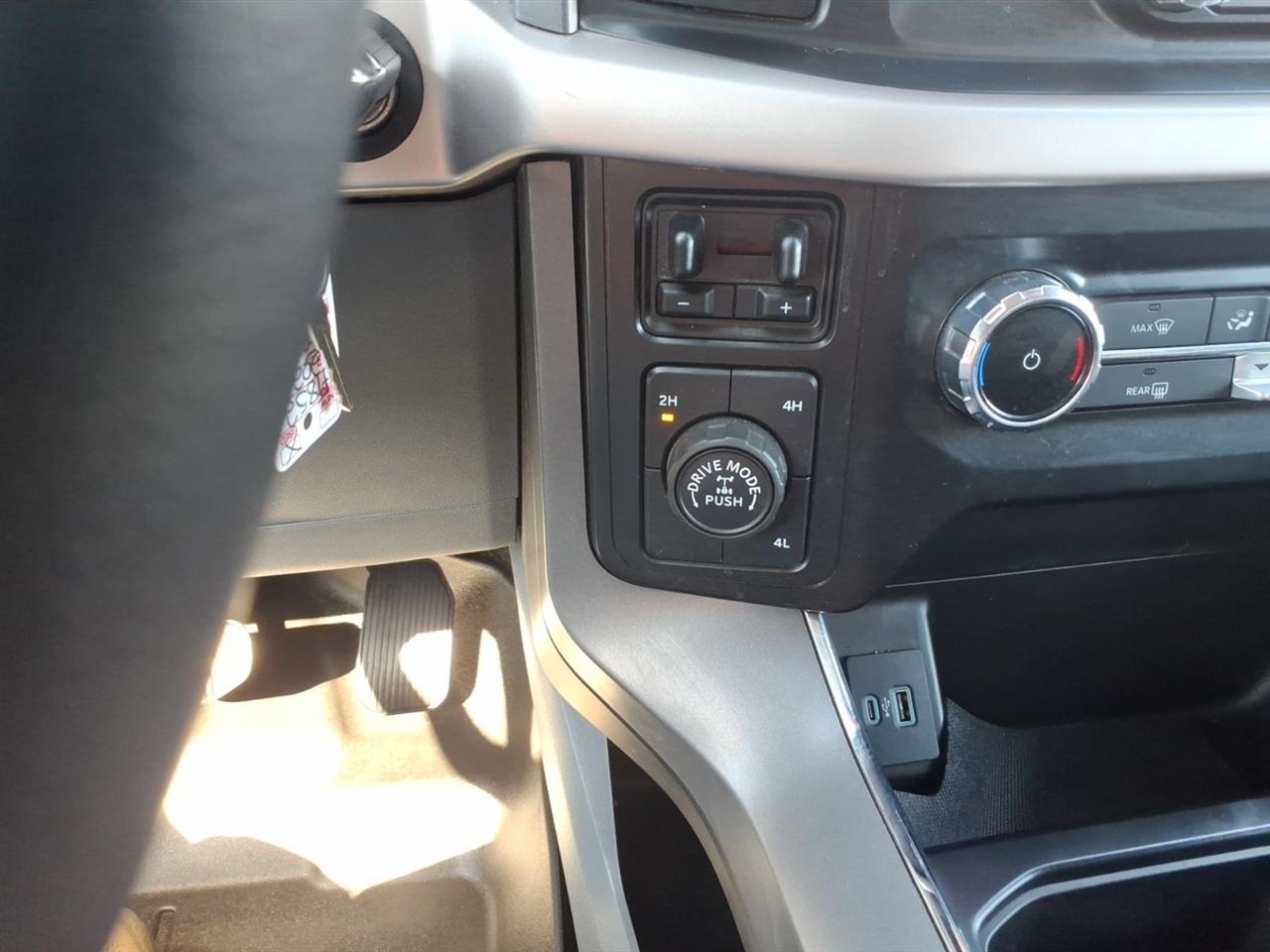 Ford F-150  2023
