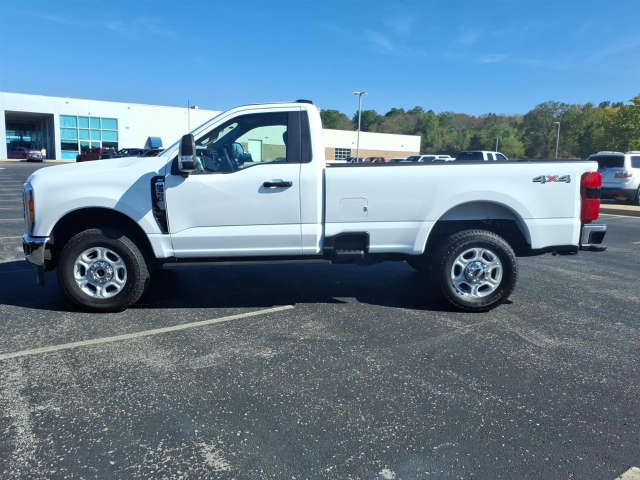 Ford Super Duty F-350 SRW  2026