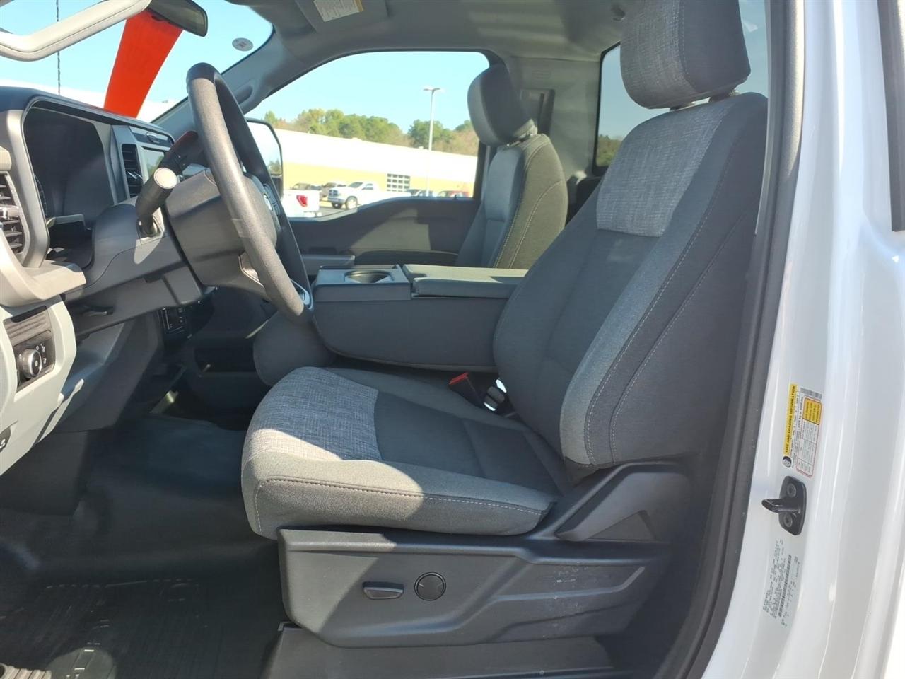Ford Super Duty F-350 SRW  2026