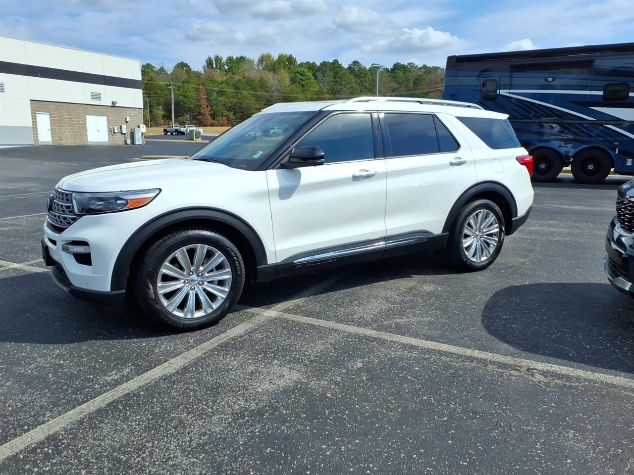 Ford Explorer  2023