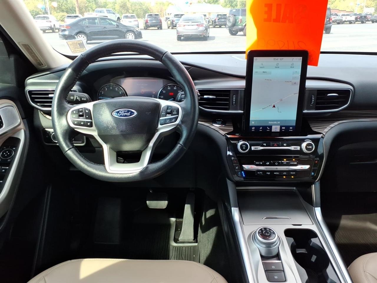 Ford Explorer  2023