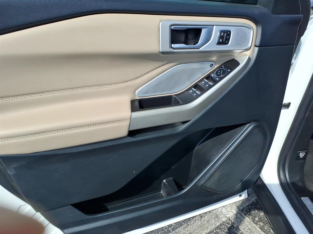 Ford Explorer  2023