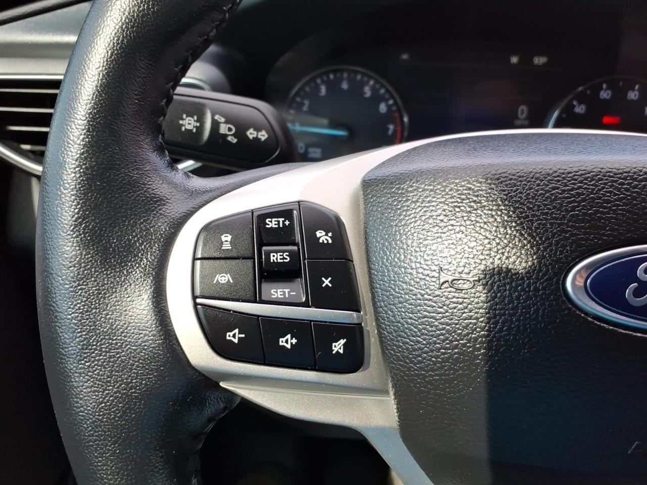 Ford Explorer  2023