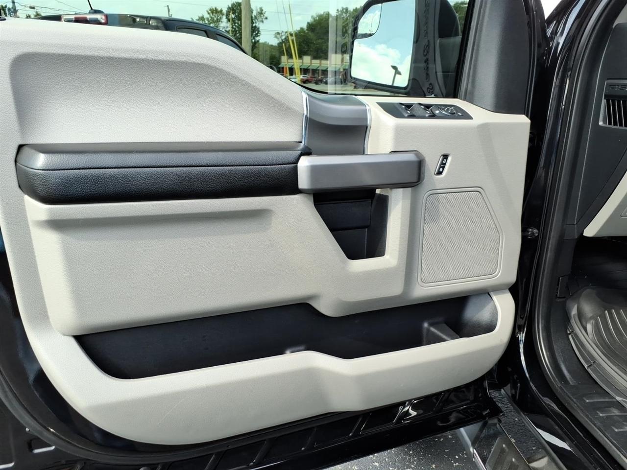Ford F-150  2019