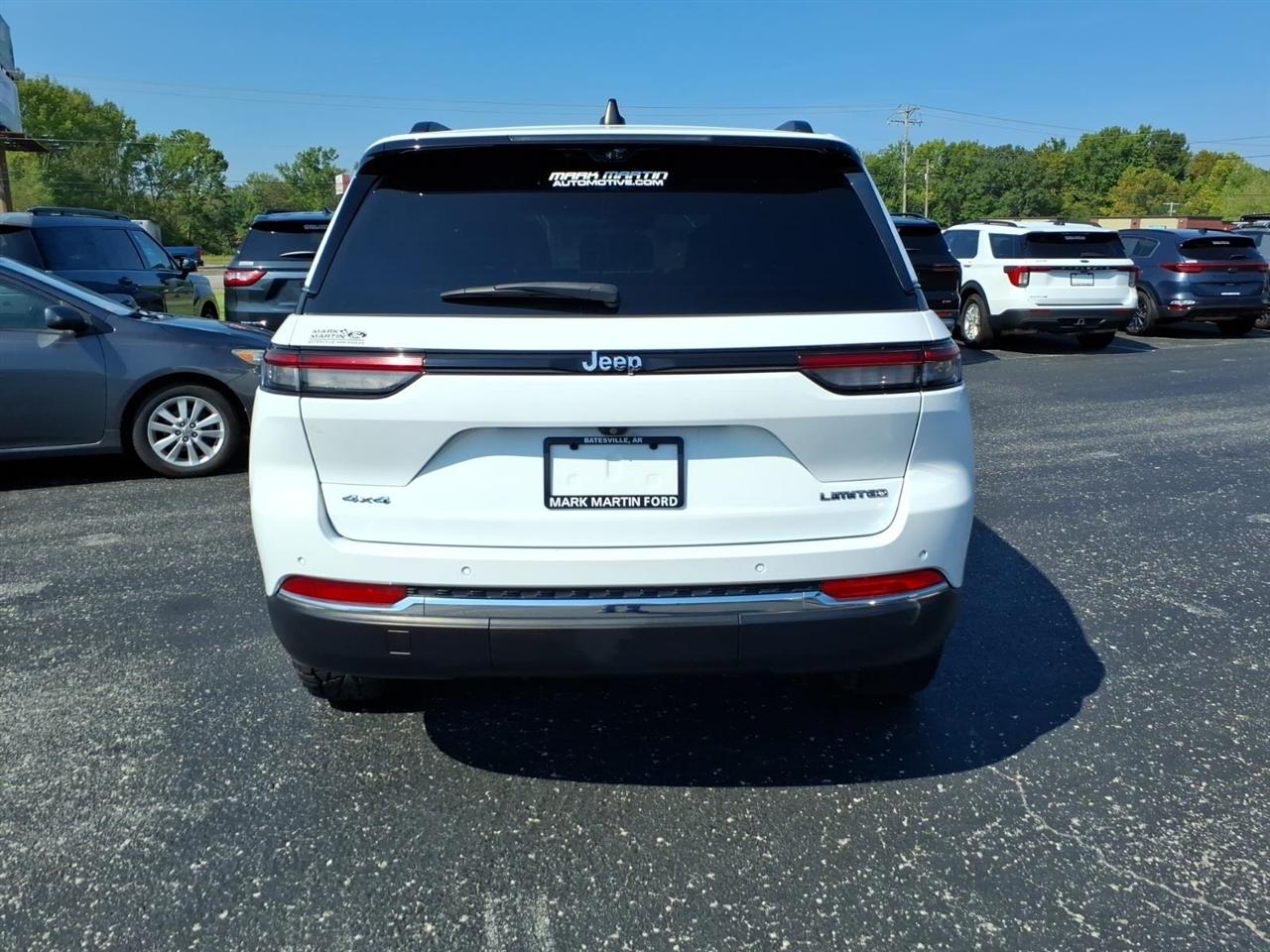 Jeep Grand Cherokee  2024