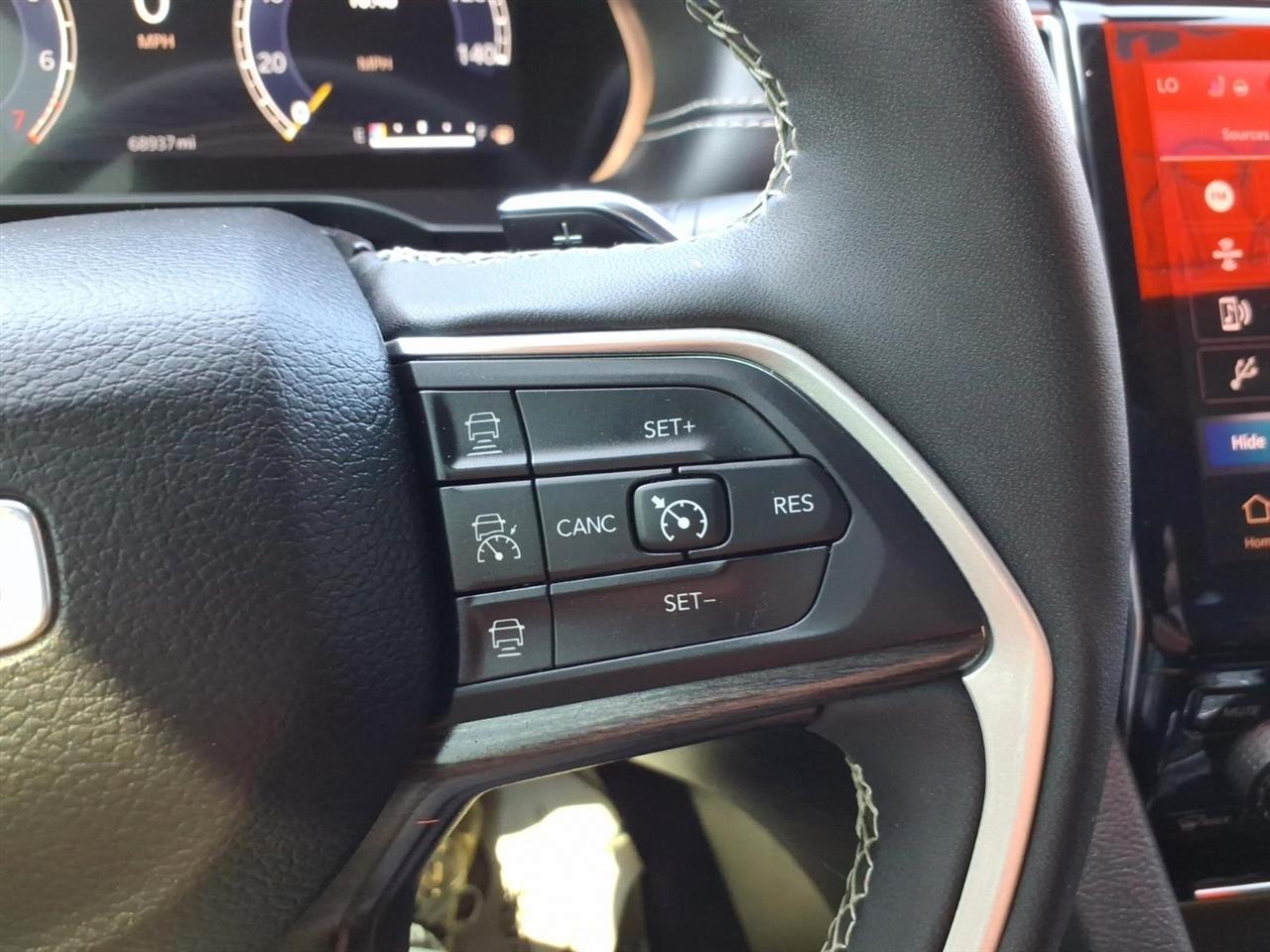 Jeep Grand Cherokee  2024