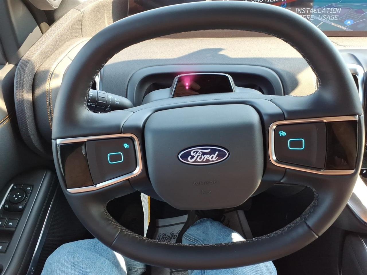 Ford Expedition  2027