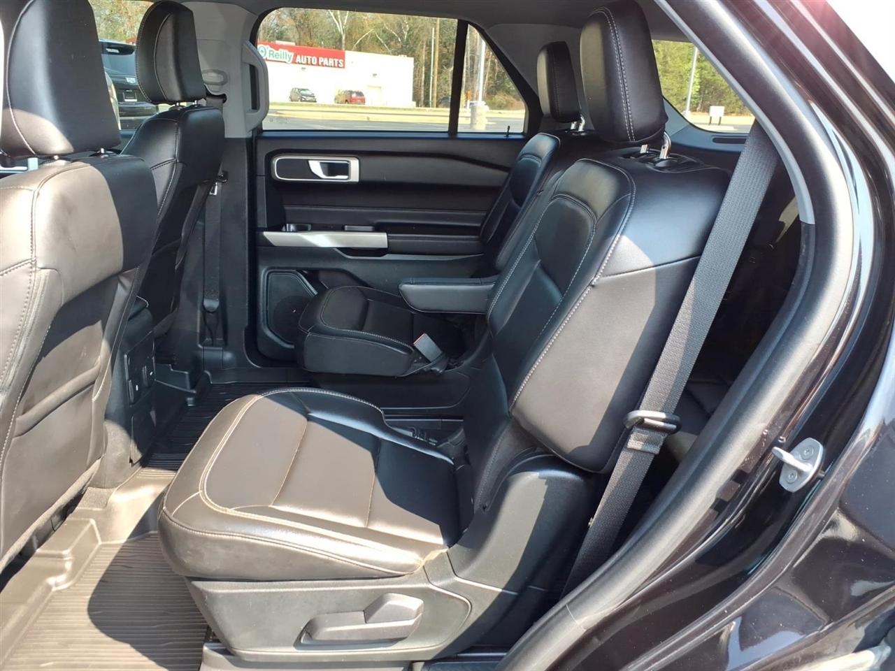 Ford Explorer  2023