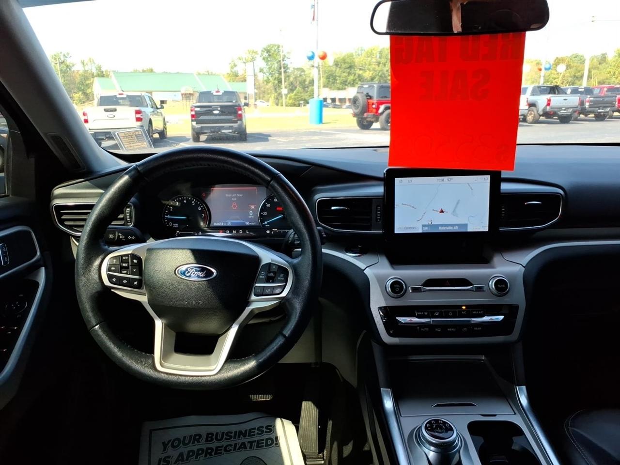 Ford Explorer  2023