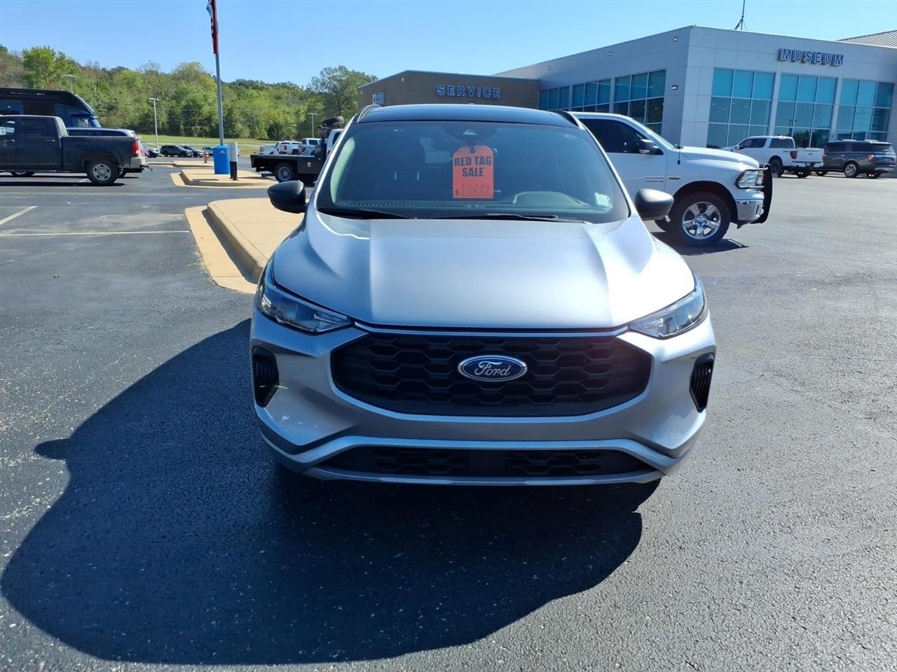 Ford Escape  2023