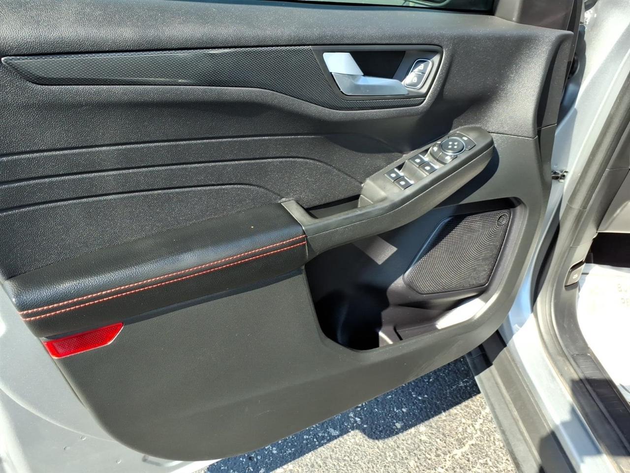 Ford Escape  2023