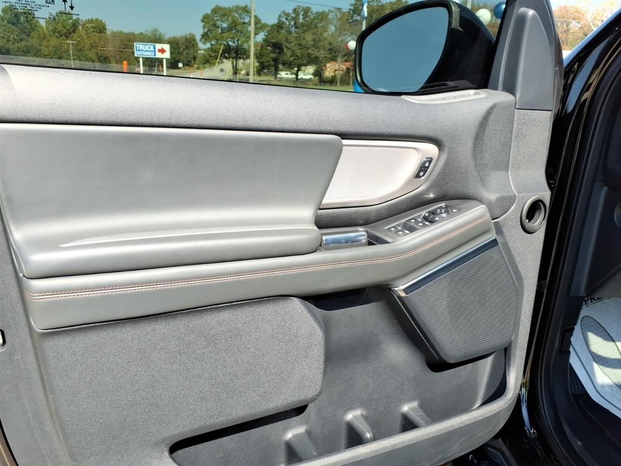 Ford Expedition Max  2025