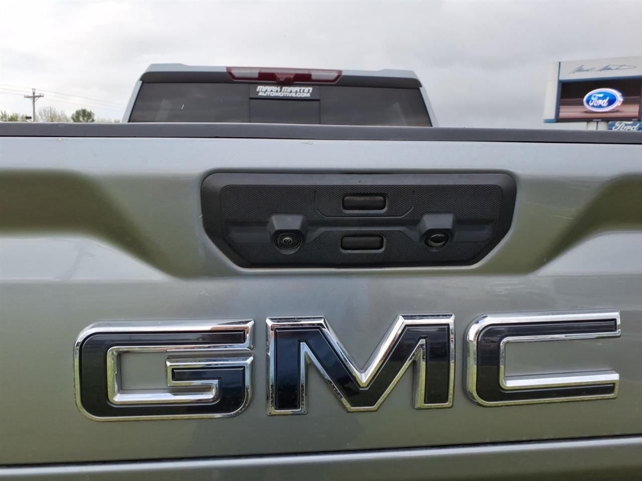 GMC Sierra 3500HD  2024