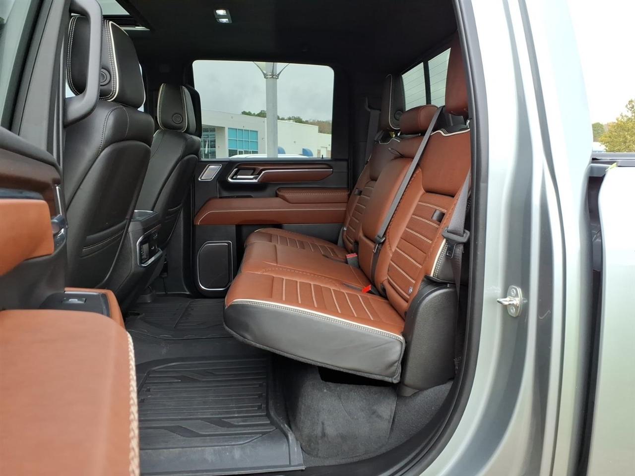 GMC Sierra 3500HD  2024