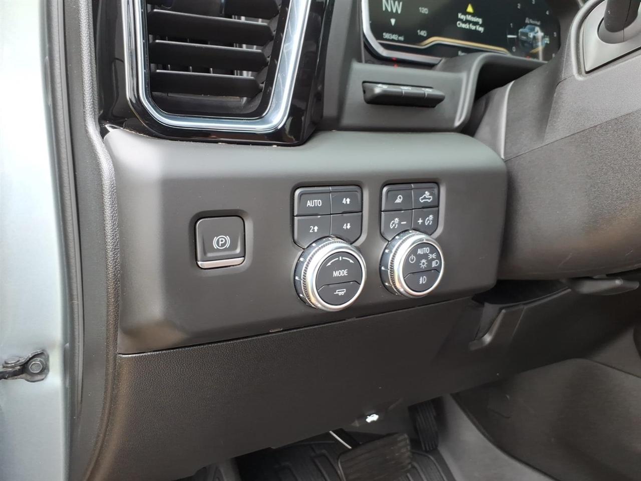 GMC Sierra 3500HD  2024
