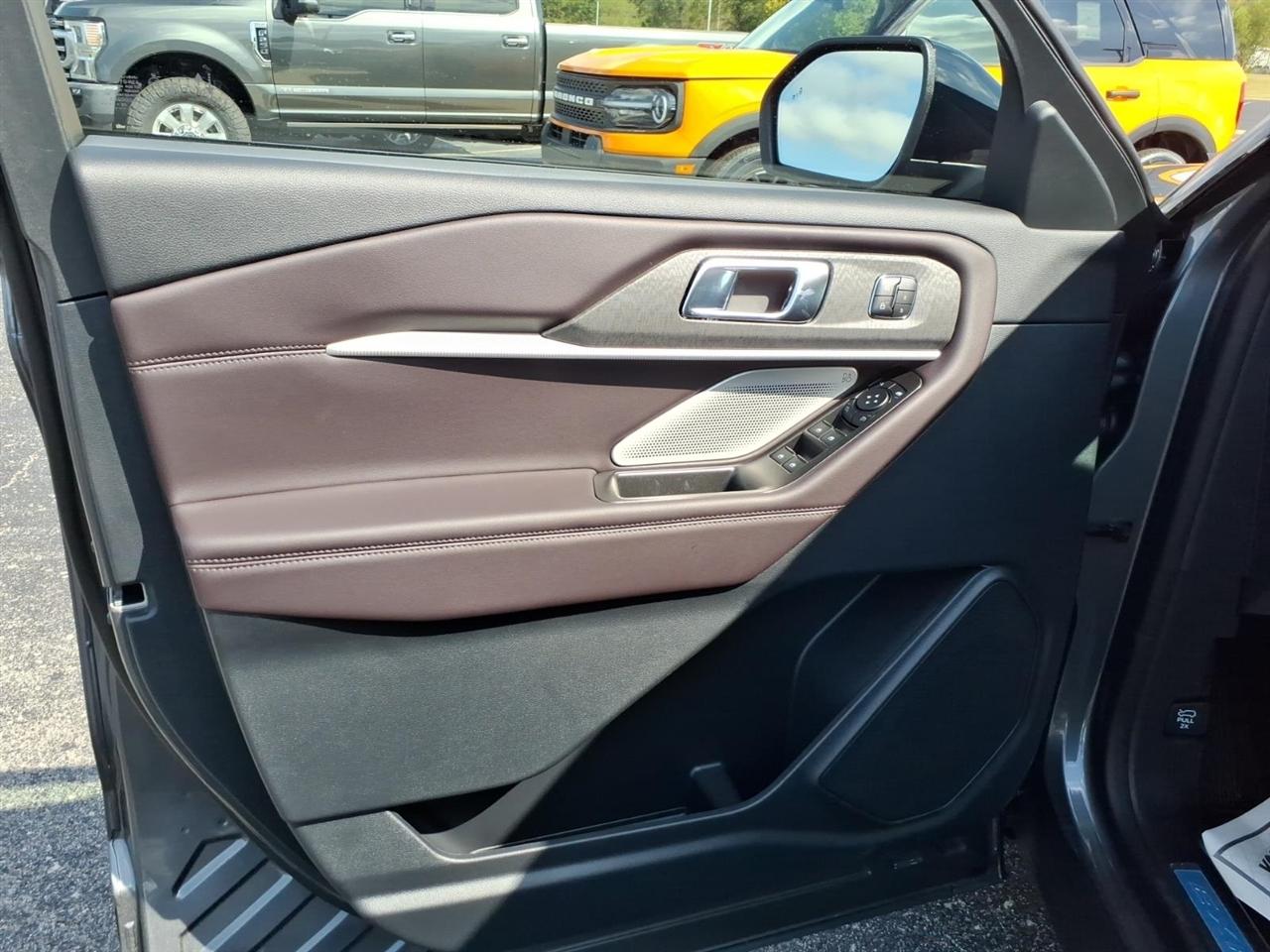 Ford Explorer  2027