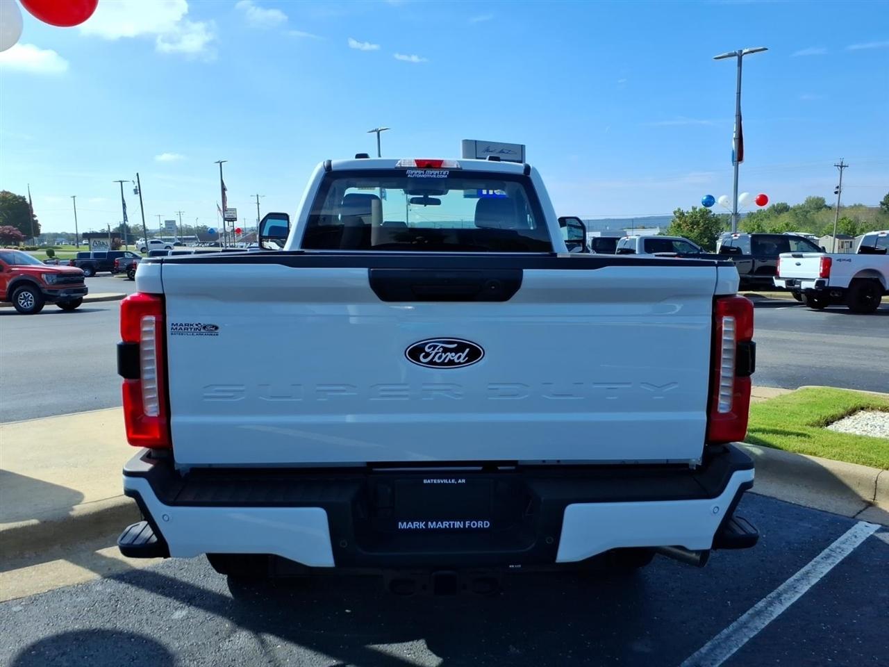 Ford Super Duty F-250 SRW  2027