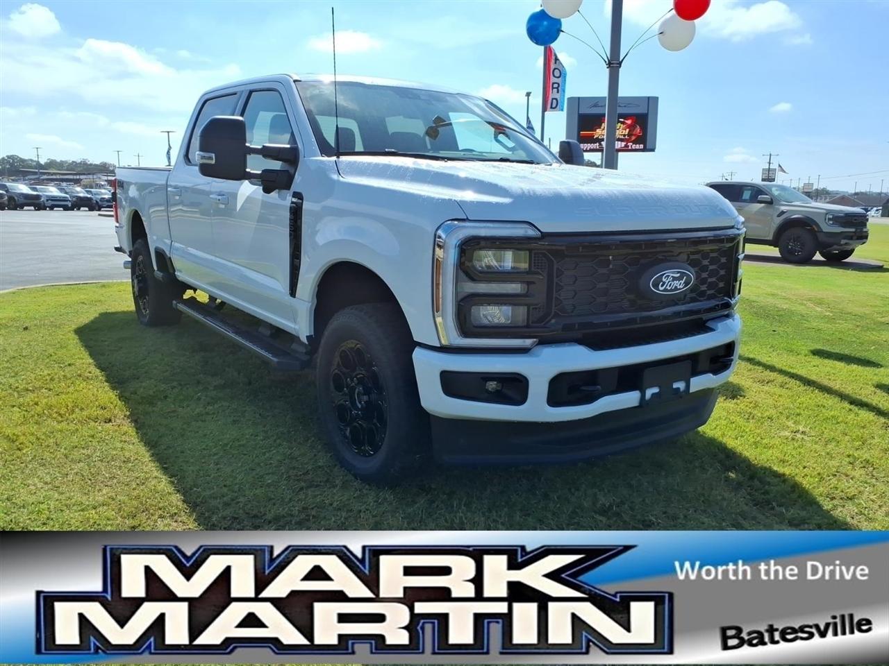 Ford Super Duty F-250 SRW  2027