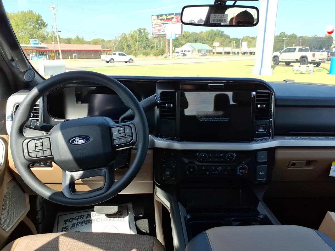 Ford Super Duty F-250 SRW  2027