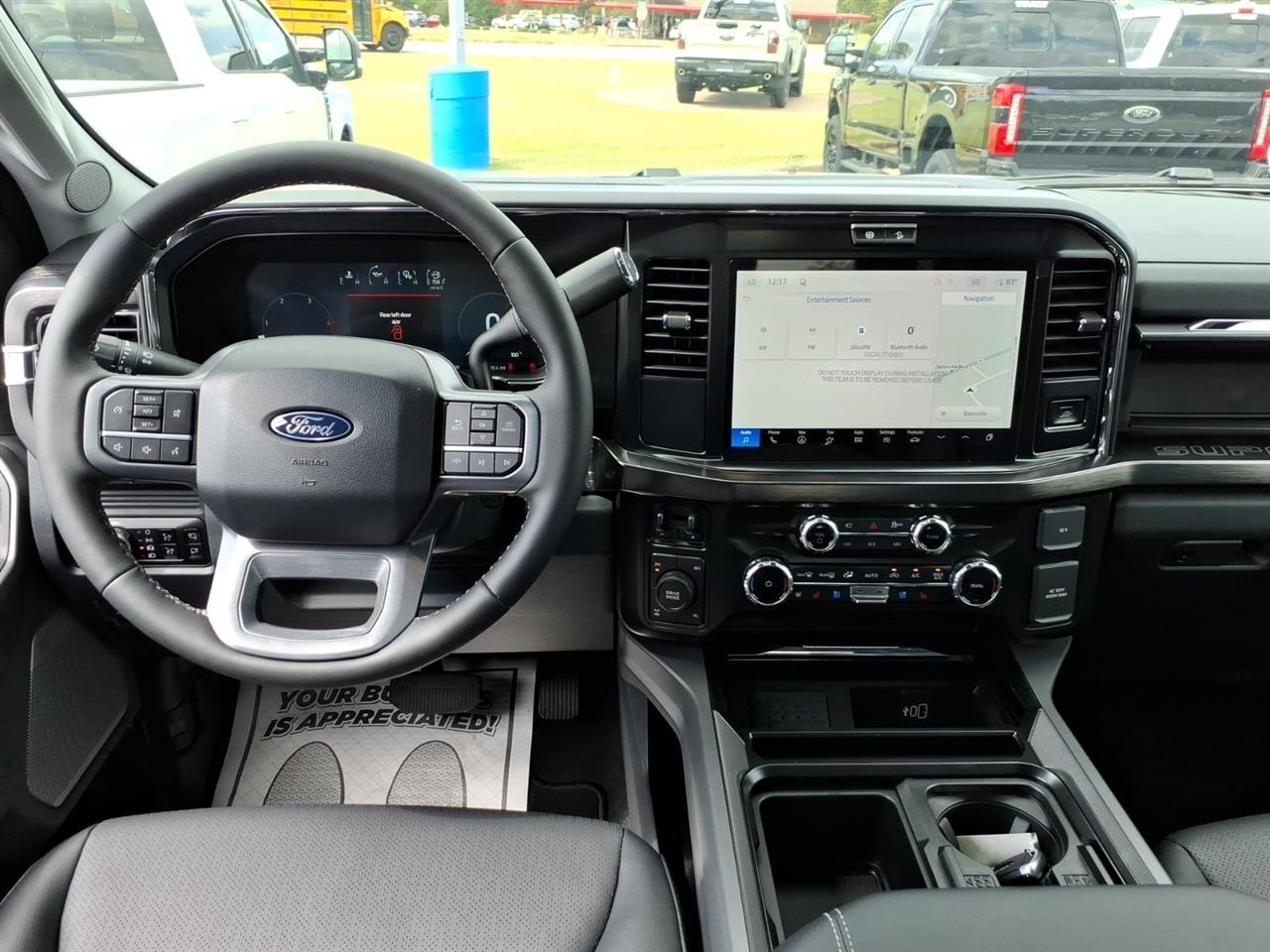 Ford Super Duty F-250 SRW  2027