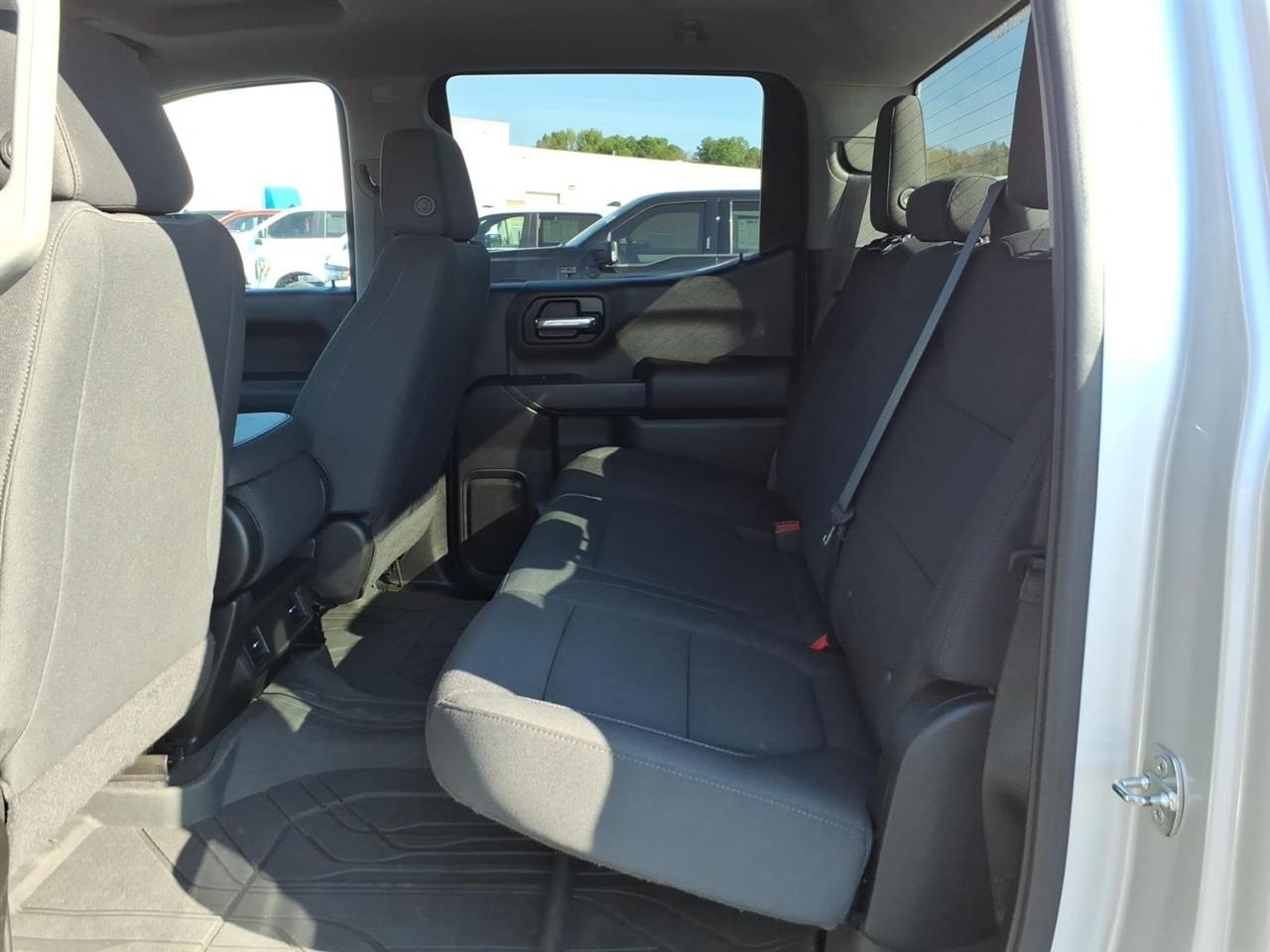 Chevrolet Silverado 1500  2021