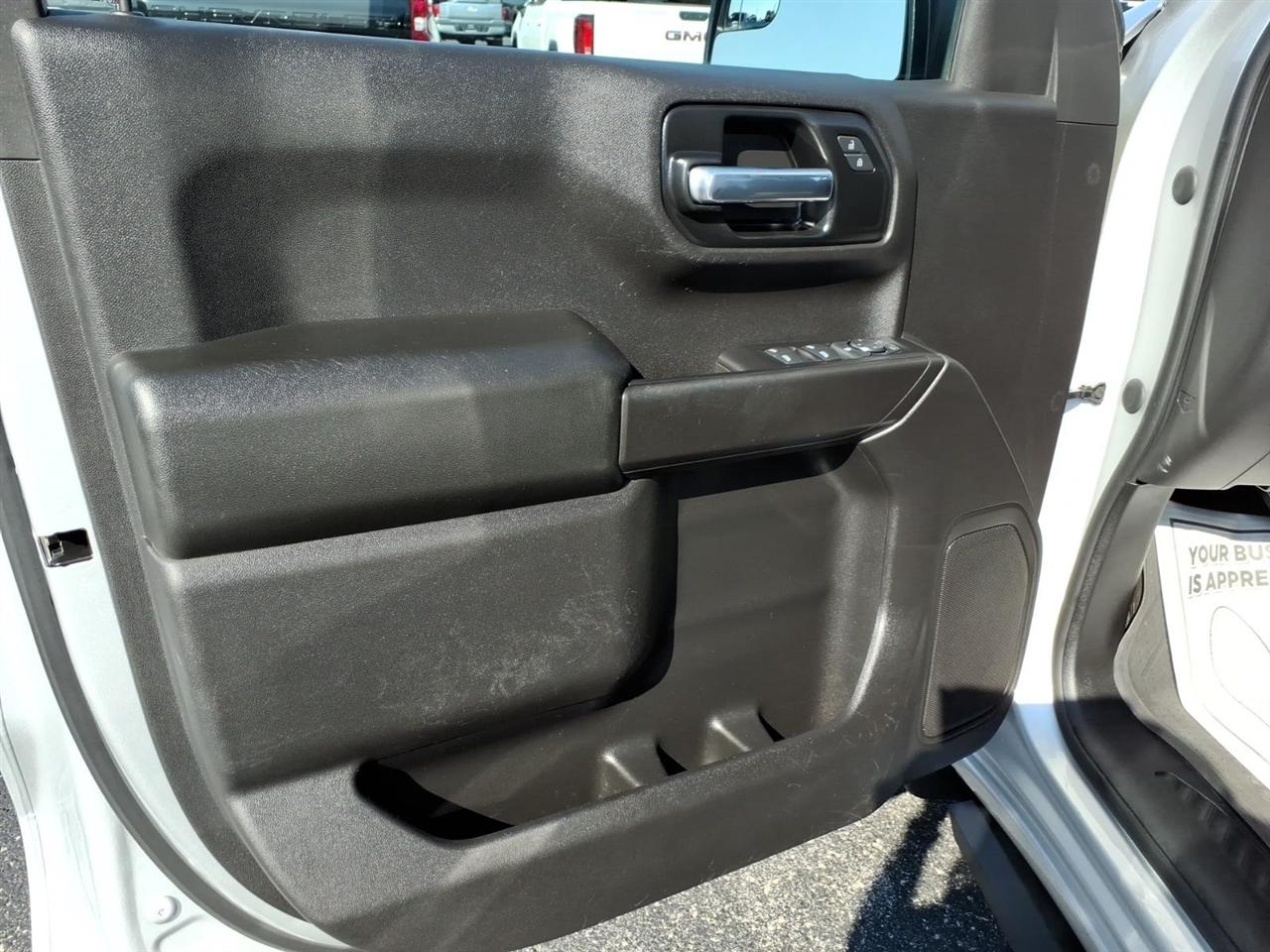 Chevrolet Silverado 1500  2021