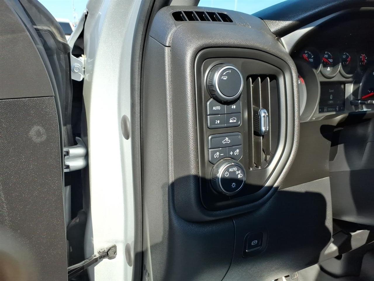 Chevrolet Silverado 1500  2021