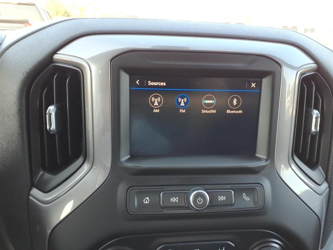 Chevrolet Silverado 1500  2021