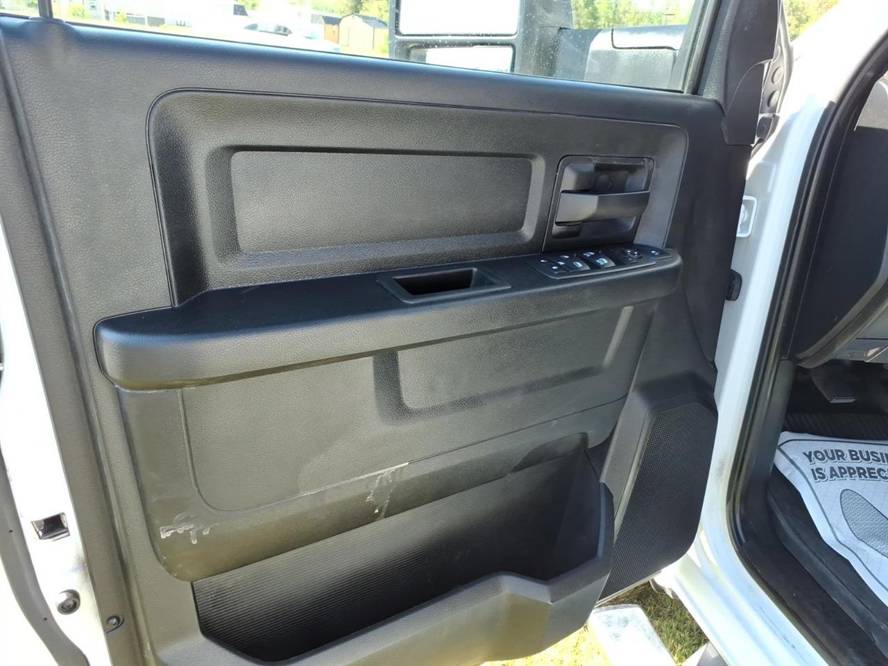 RAM 3500 Chassis Cab  2024