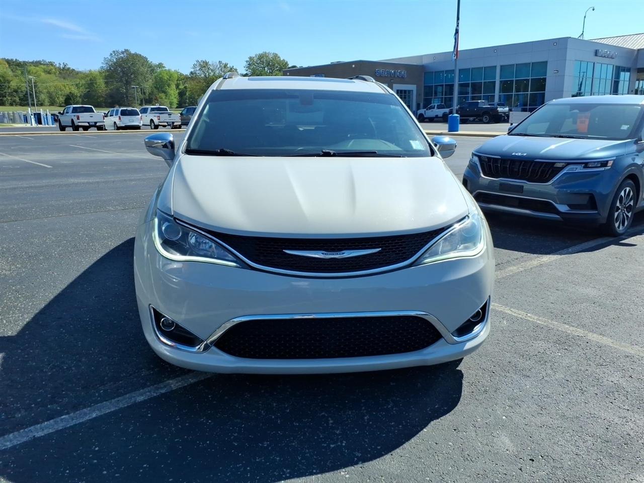 Chrysler Pacifica  2020