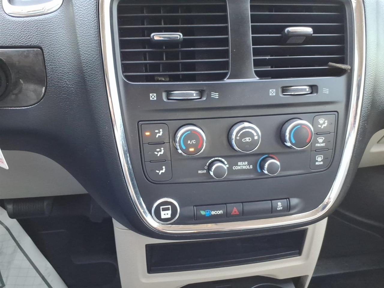 Dodge Grand Caravan  2015