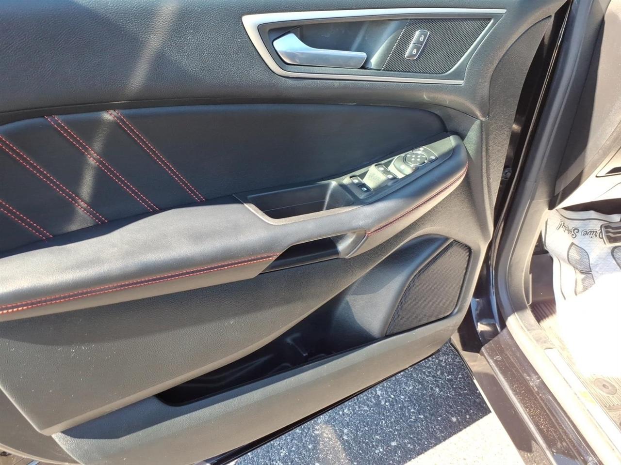 Ford Edge  2022