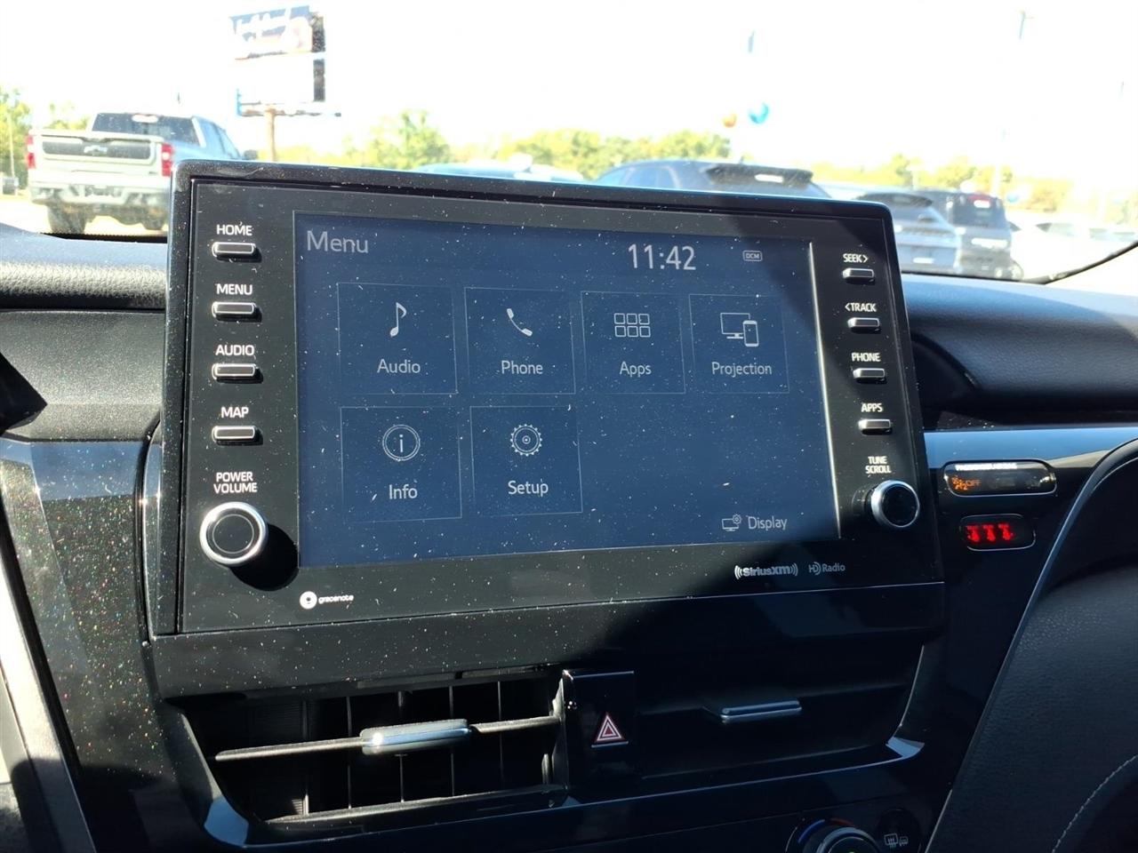 Toyota Camry  2023