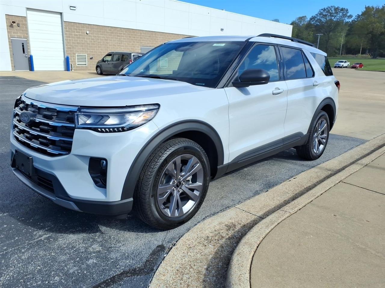 Ford Explorer  2027
