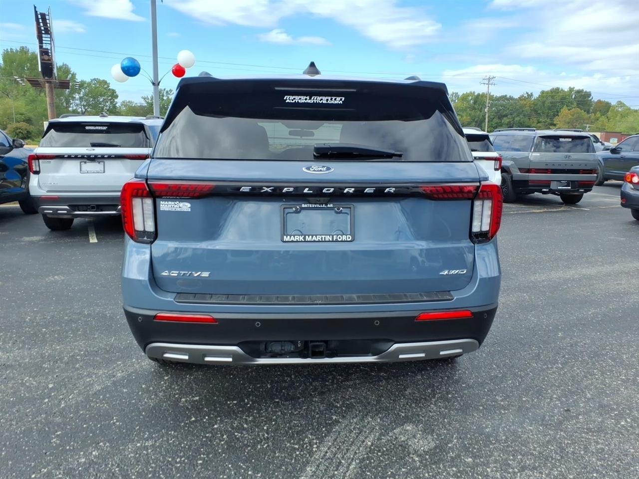 Ford Explorer  2025