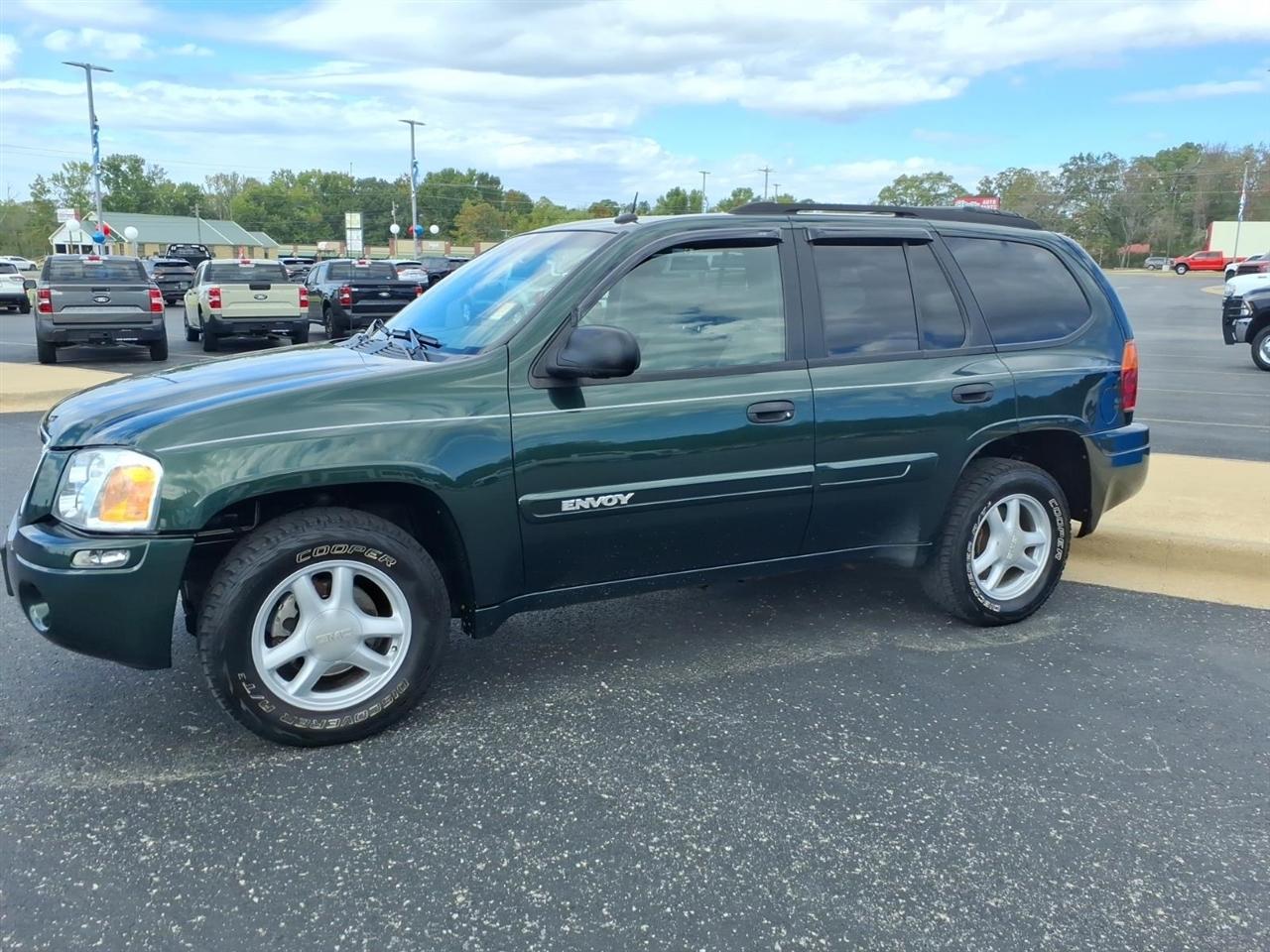 GMC Envoy  2004