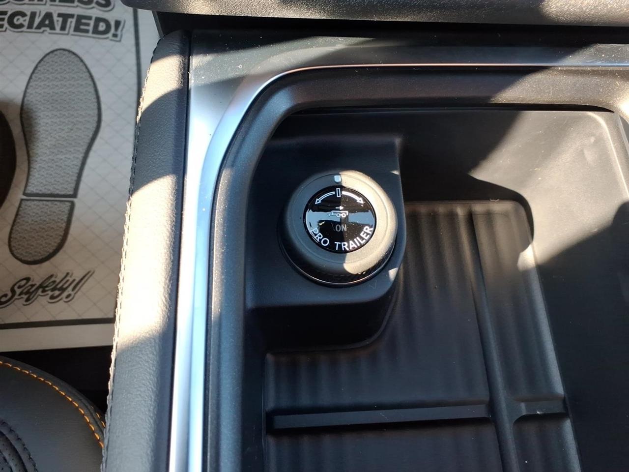 Ford Expedition  2027