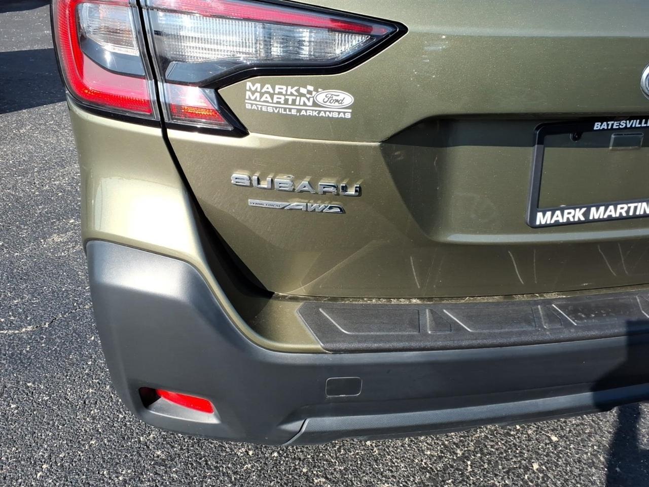 Subaru Outback  2023