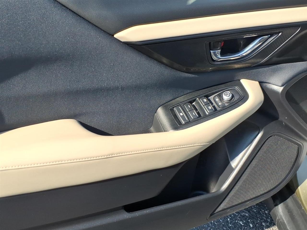 Subaru Outback  2023