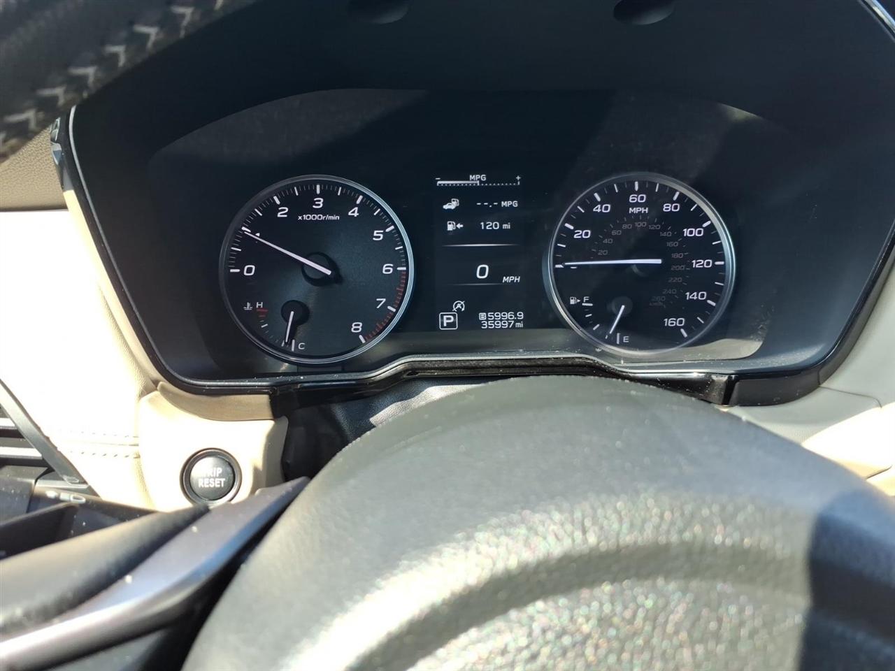 Subaru Outback  2023