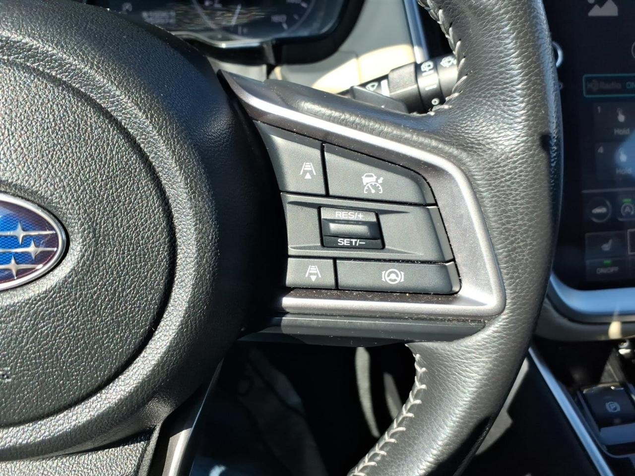 Subaru Outback  2023