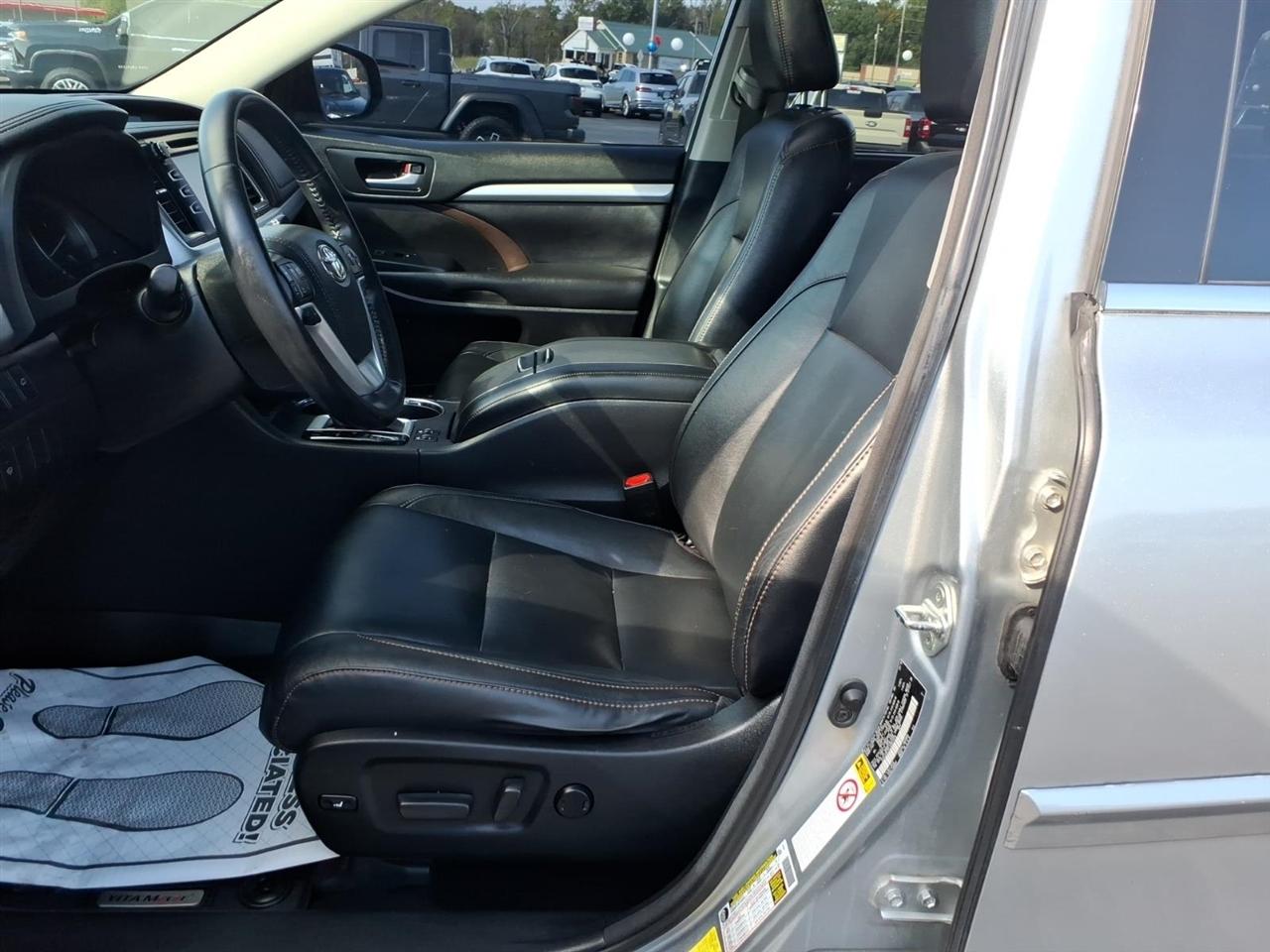 Toyota Highlander  2018